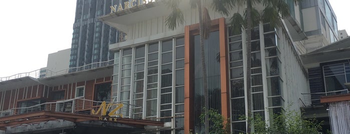 NARZ Club Bangkok is one of Luxury Nightclubs.