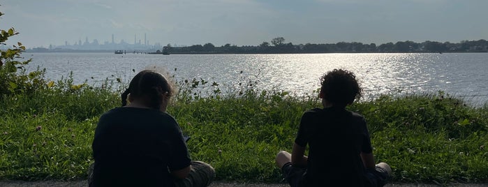 Ferry Point Park is one of Bronx Tale.