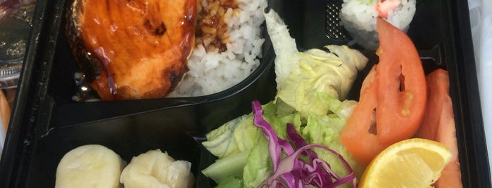 Sushi & Deli Box is one of Bento (NY).