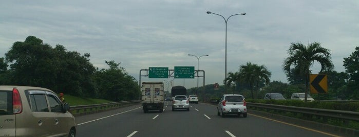 Jalan Tol Lingkar Luar Jakarta Seksi E1 (JORR E1) is one of Bekasi City.