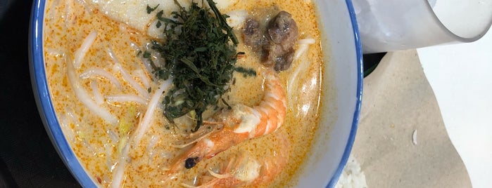 363 Katong Laksa is one of SINGAPORE Delicacies.