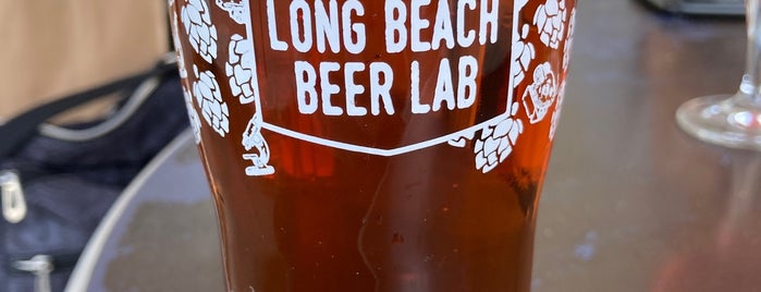 Long Beach Beer Lab is one of สถานที่ที่ David ถูกใจ.