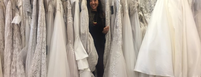 Janene's Bridal Boutique is one of Locais salvos de Svetlana.