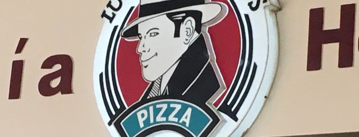 Lucky Luciano's Pizza is one of Pizzas aprobadas por Italia.