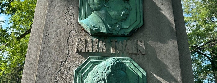 Mark Twain's Grave is one of Upstate NY.
