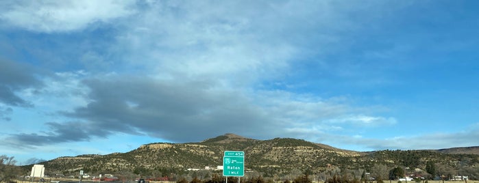 Raton, NM is one of Lugares favoritos de Curt.