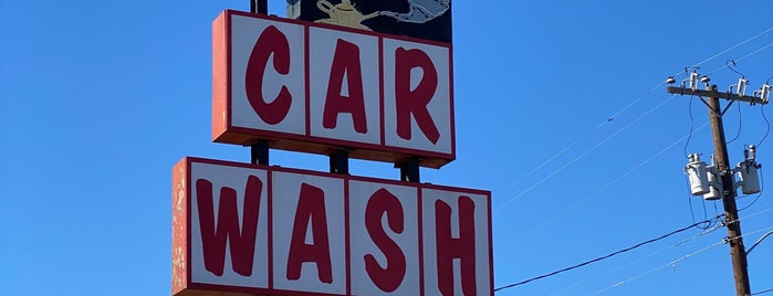 Genie Car Wash & Fast Lube is one of Neon/Signs Texas.