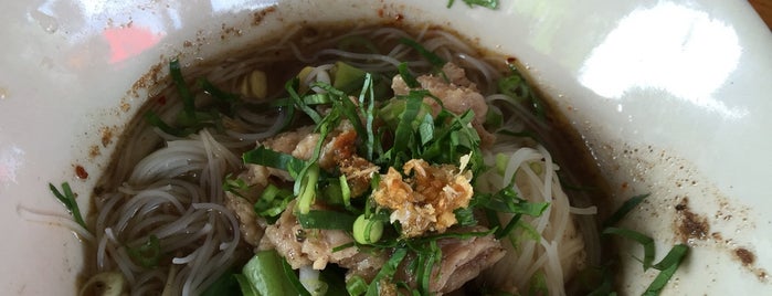 ก๋วยเตี๋ยวเรือ อยุธยา is one of Food.