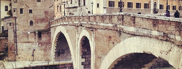 Ponte Fabricio is one of Rome - 1.