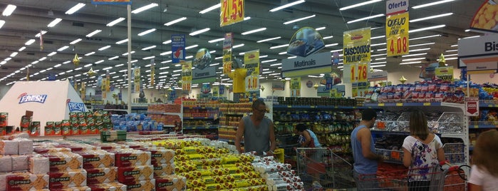Supermercados Guanabara is one of por onde andei.