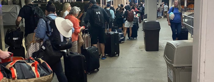 Southwest Airlines Ticket Counter is one of Lieux qui ont plu à Bill.