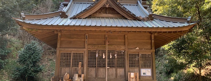 三嶋神社 is one of 神奈川西部の神社.