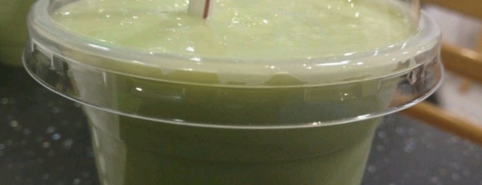 Haji Ali Juice Center is one of Dubai food.