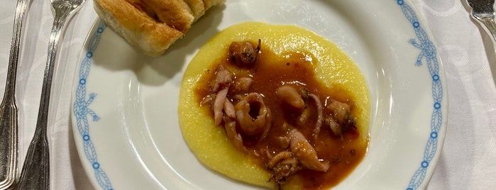 Al Porto is one of Restaurants milano.