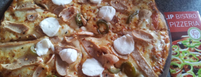 Flip Bistro is one of Thin Crust Pizzas in Gurgaon.