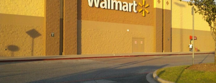 Walmart Supercenter is one of Tempat yang Disukai Jim.