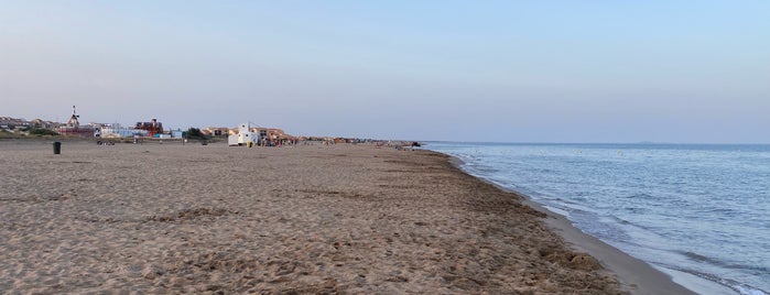 Plage St Pierre La Mer is one of Sant Pol de Mar.