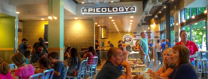 Pieology is one of My Go-To’s Sac Restaurants.
