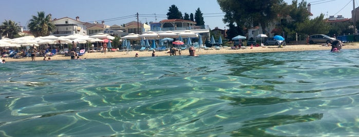 Nikiti Beach is one of Halkidiki.