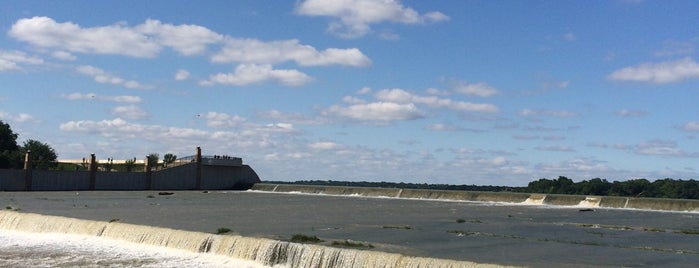 White Rock Lake Spillway is one of Hotspots.