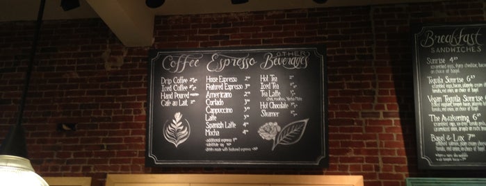 Pavement Coffeehouse is one of Must-visit Coffee Shops in Boston.