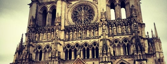 Cathédrale Notre-Dame d'Amiens is one of Patrimoine mondial de l'UNESCO en France.