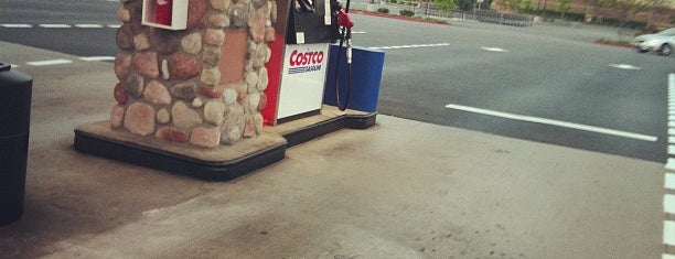 Costco Gasoline is one of Orte, die Todd gefallen.