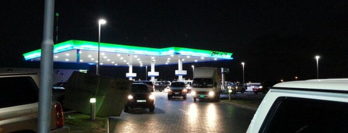 ADNOC is one of Reemさんのお気に入りスポット.