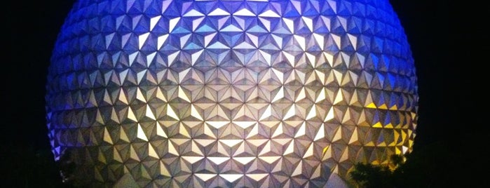 Spaceship Earth is one of Walt Disney World.
