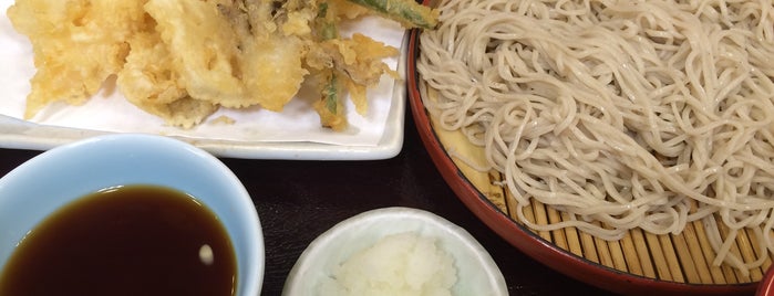 天丼てんや 本八幡店 is one of Tempat yang Disukai Anny.