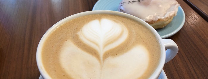 Phil & Sebastian Coffee Roasters is one of Posti che sono piaciuti a Dorsa.
