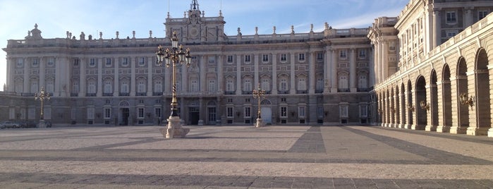 พระราชวังแห่งมาดริด is one of Madrid.