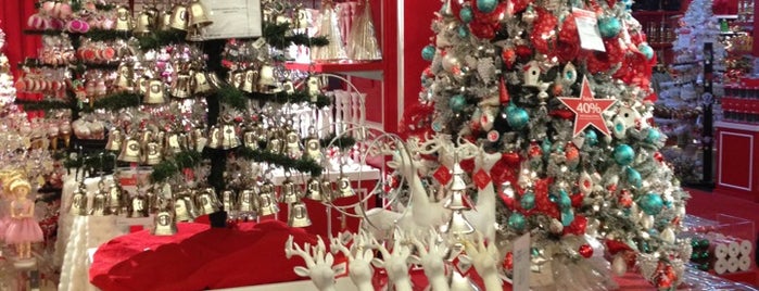Macy's Christmas Shop is one of Christmas list.