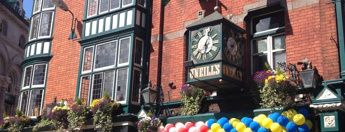 O'Neills Bar & Restaurant is one of Tempat yang Disukai Melissa.