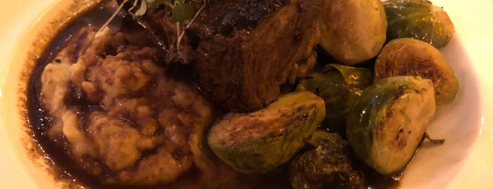 VIVO! Mediterranean Grill & Catering is one of The 15 Best Italian Restaurants in Queens.