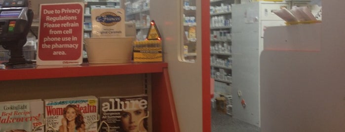 CVS pharmacy is one of Ronnieさんのお気に入りスポット.
