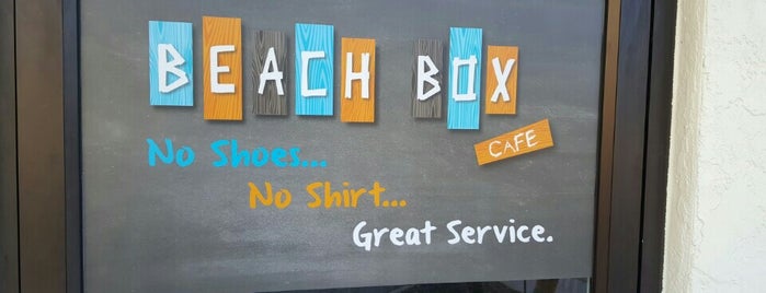 Beach Box Cafe is one of สถานที่ที่ 🌎 JcB 🌎 ถูกใจ.