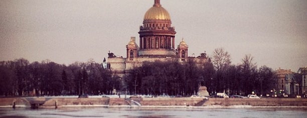 Исаакиевский мост (наплавной) is one of Posti che sono piaciuti a Вадим.