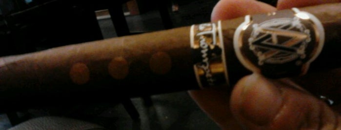 Genuine Cigar is one of La Palina Retailers.