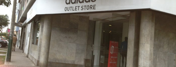 Adidas Outlet Store is one of Tiendas.