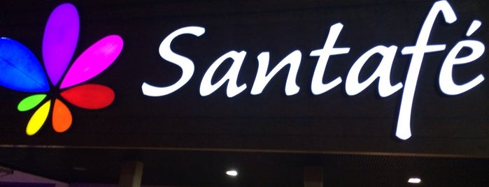 Santafé Mi Mundo is one of Centros Comerciales.