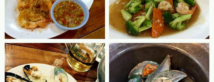 rakan halal food & seafood is one of Worth Trying Thailand.