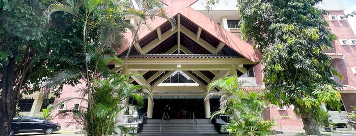 Universitas Sanata Dharma is one of Perguruan Tinggi Swasta di Yogyakarta.