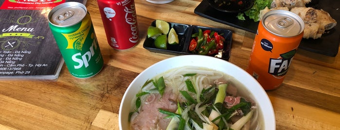 Phở 29 is one of Lugares favoritos de Danielle.
