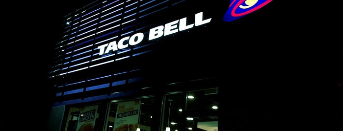 Taco Bell is one of The 11 Best Fast Food Restaurants in Norfolk.