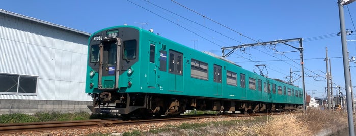 Hioka Station is one of 加古川線の駅.