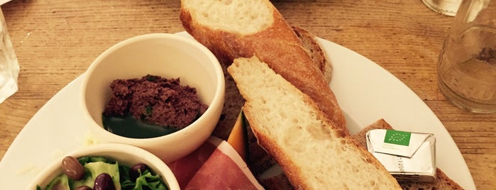 Le Pain Quotidien is one of Hotspots Knokke.