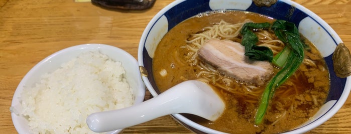 支那麺 はしご is one of Hideさんの保存済みスポット.