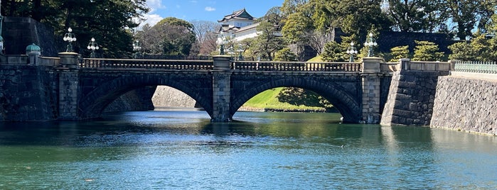 Nijubashi Bridge is one of 東京街歩き.