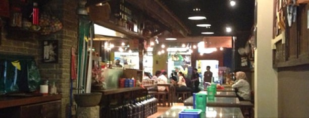 Warung Talaga is one of MY FAVORITE.